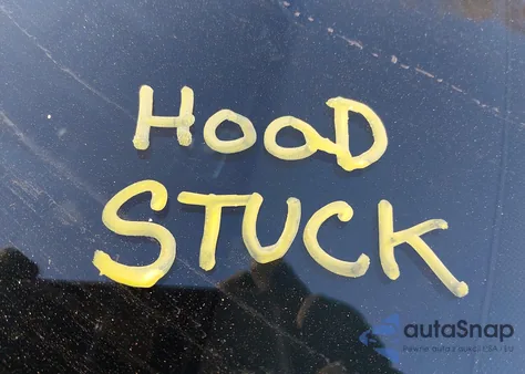 2013 Mercedes-Benz E 350 4Matic z USA, uszkodzony, nr VIN WDDHF8JB3DA765631